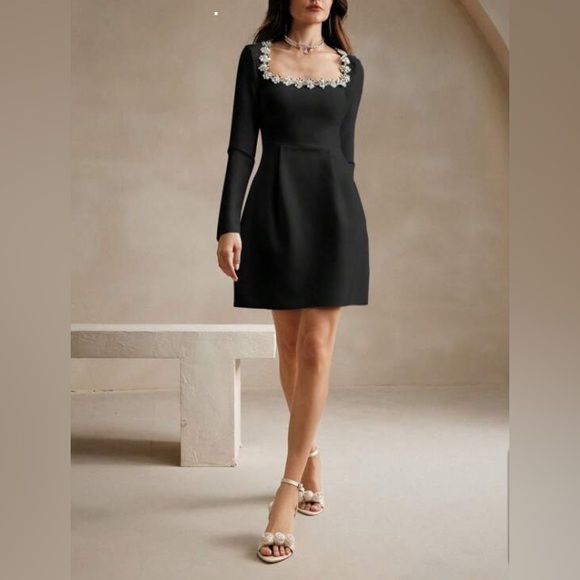 Viral embellished elegant square neck black dress - Picture 4 of 15